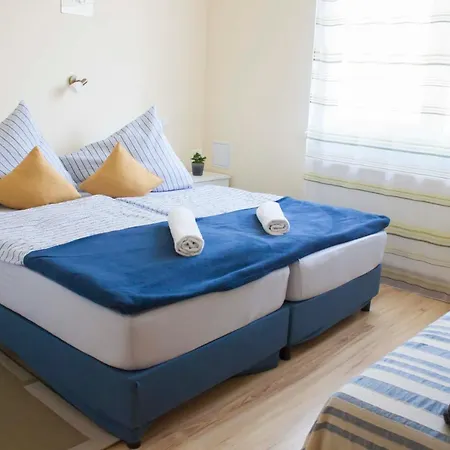 Azur Апартаменты